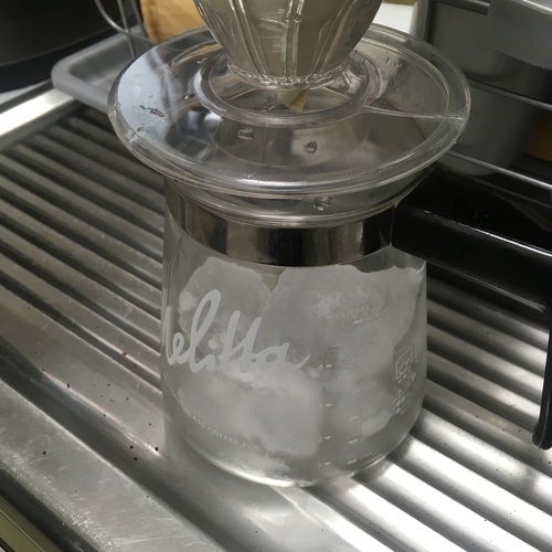 ドリップでアイスコーヒーを作って飲んだ